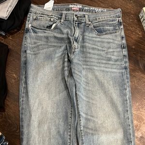Levi’s denizen